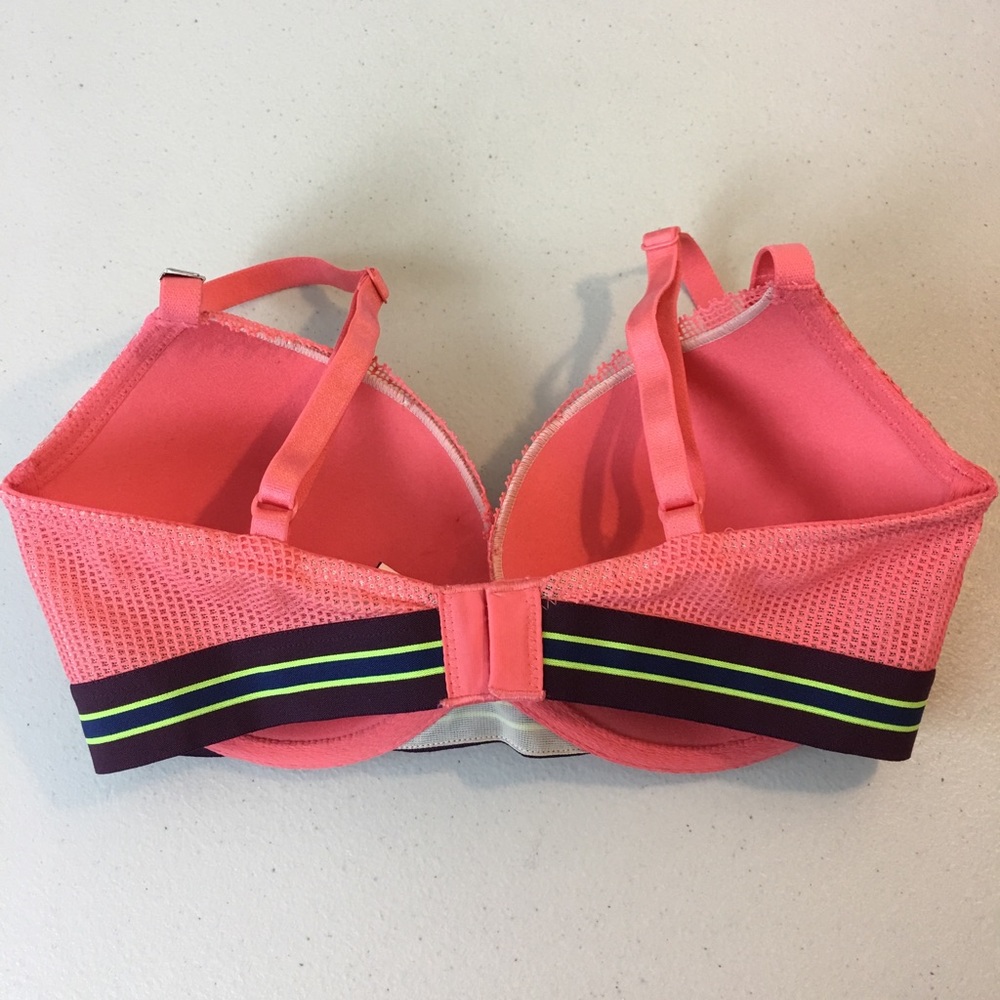 VS very sexy lightly Lined Plunge bra 32DD - Picture 4 of 7